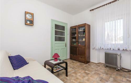 Two-bedroom Apartment In Zlobin