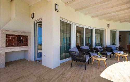 Four-bedroom Holiday Home In Veprinac