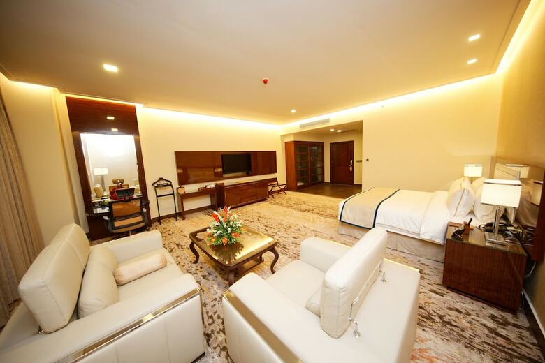 Hotel Royal Swiss Lahore