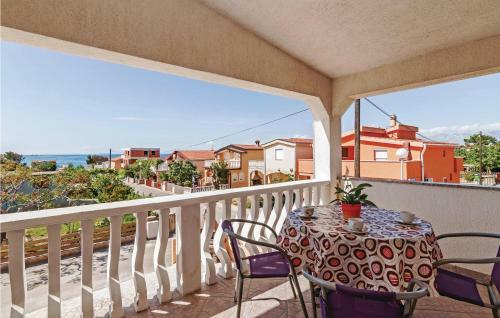 One-bedroom Apartment In Vir