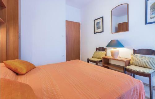Two-bedroom Apartment In Pula
