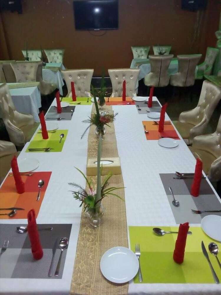 Omega Gardens Hotel
