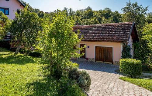 Two-bedroom Holiday Home In Skrad