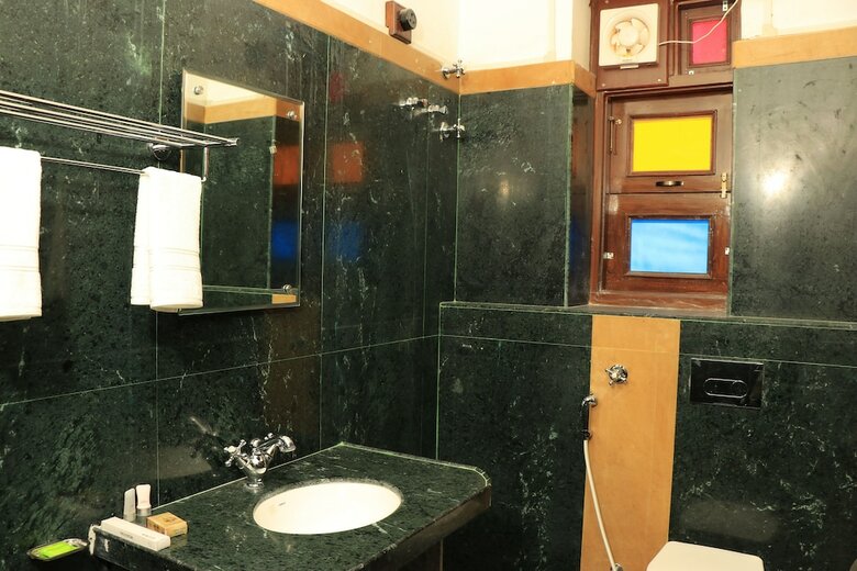 Hotel Eco Dera Chandsen Jaipur