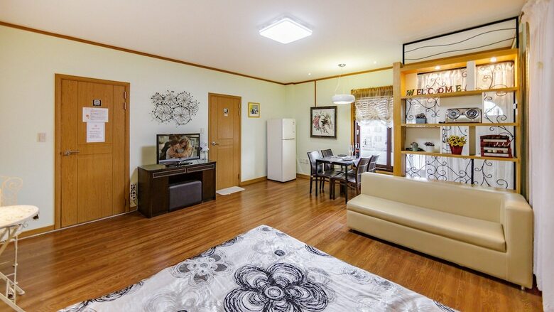 Hill House Pension Gapyeong