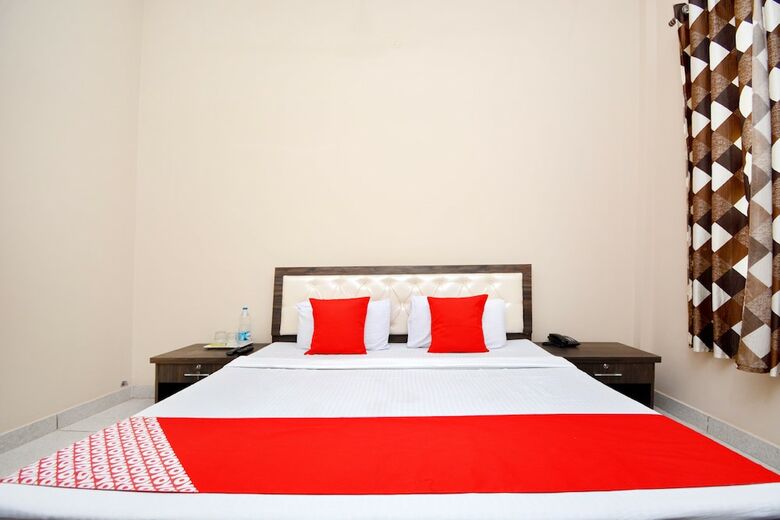 Oyo 40482 Hotel Country Side