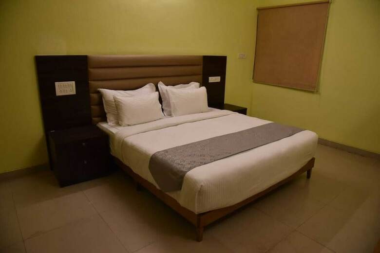 Hotel Ganpati Resort