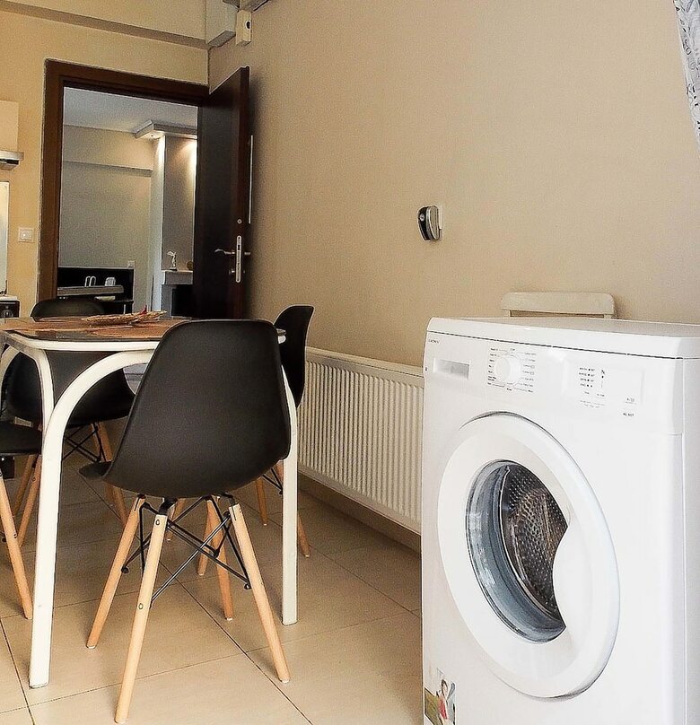 Nea Filadelfia Spacious Apartment With Garden