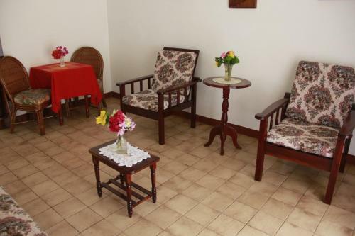 Hotel Gem Holiday Beach Resort