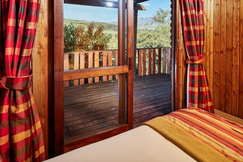 Hotel First Group Bushman's Nek