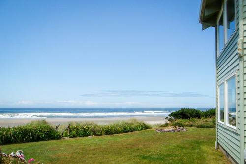 Las Brisas Del Mar Home