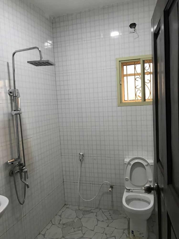 Unifirst Hotel & Suites