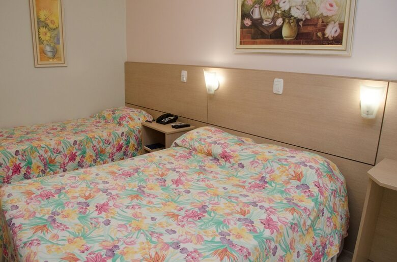 Dona Ad�lia Hotel E Restaurante