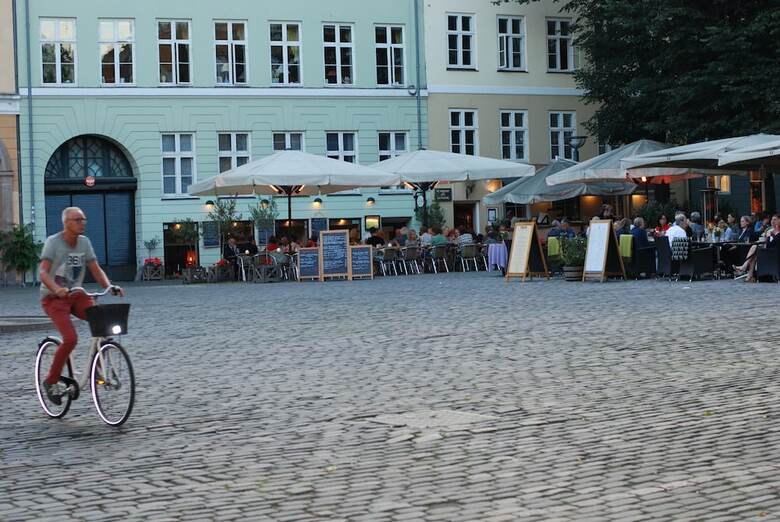 Apartamentos Direct Inner City 7