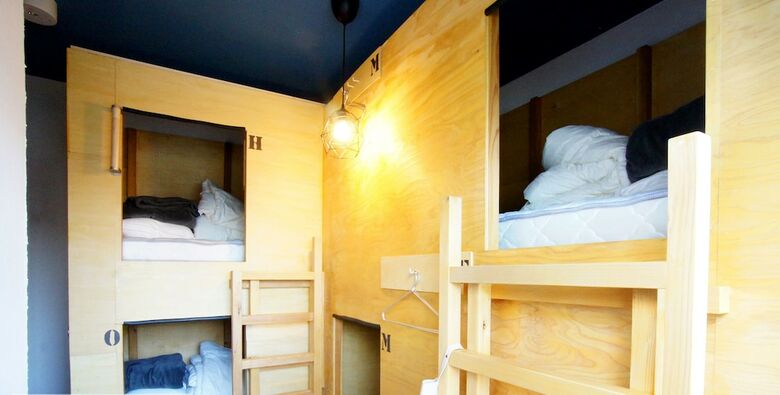 Hostal We Home Hotel + Hostel & Kitchen