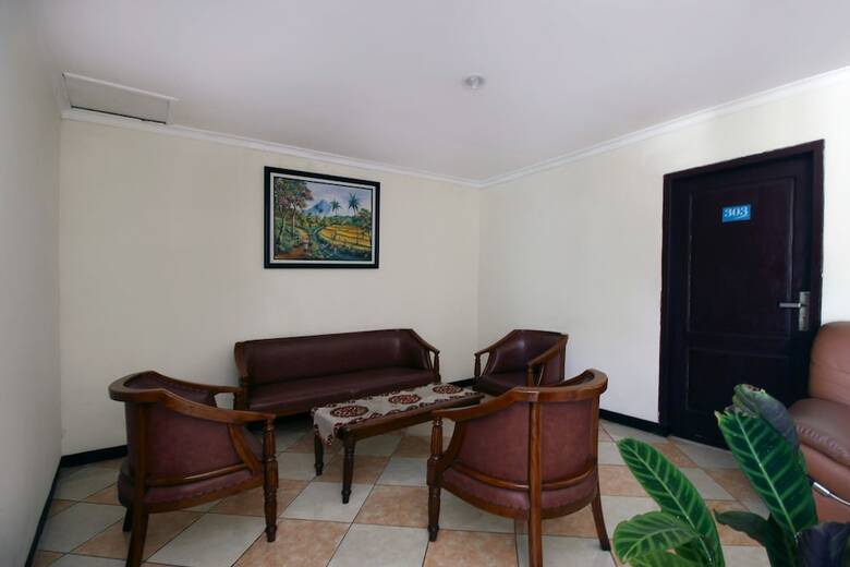 Hotel Airy Syariah Lowokwaru Veteran 17 Malang