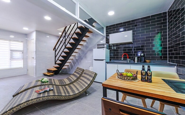 Hotel Ruhen Poolvilla