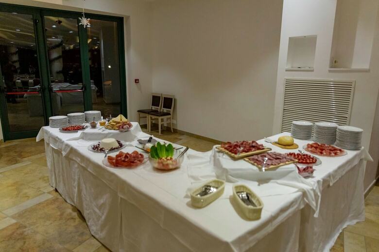 Pina Ristorante Hotel