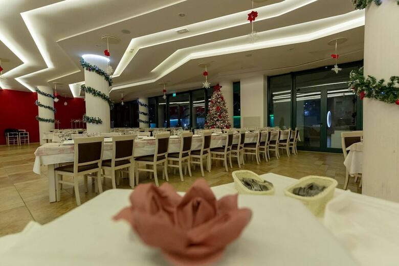 Pina Ristorante Hotel