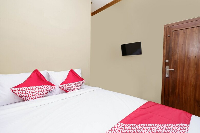 Oyo 1312 Graha Wisata Hotel