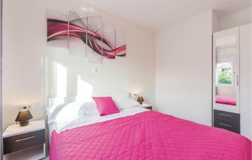 One-bedroom Apartment In Podstrana