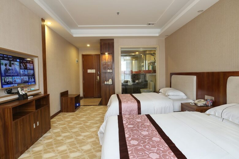 Guangzhou Helong Hotel