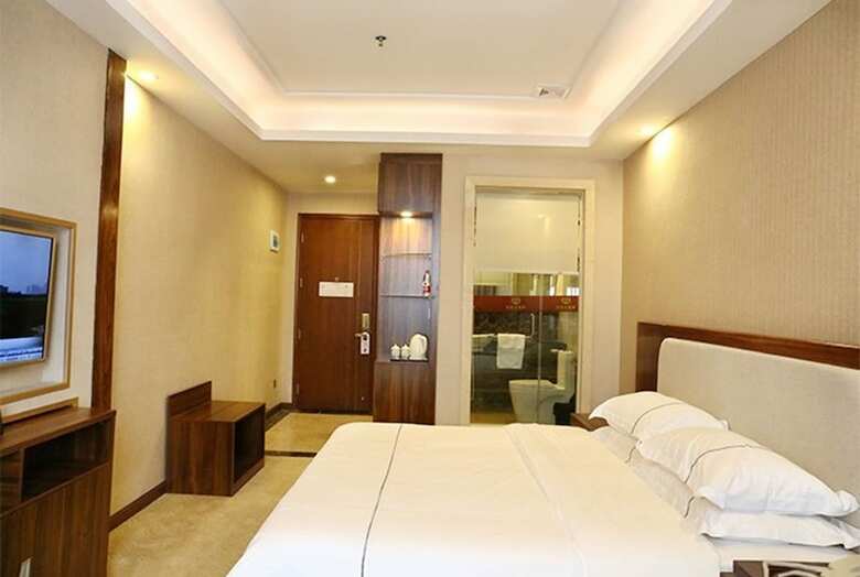 Guangzhou Helong Hotel
