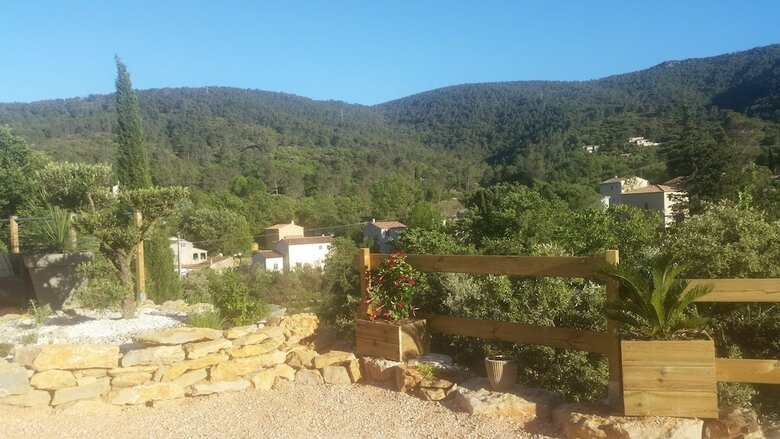 Bed & Breakfast Les Chambres de Toucas