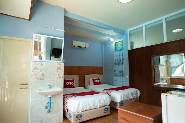 Hotel Oyo 402 Raknatee Resort