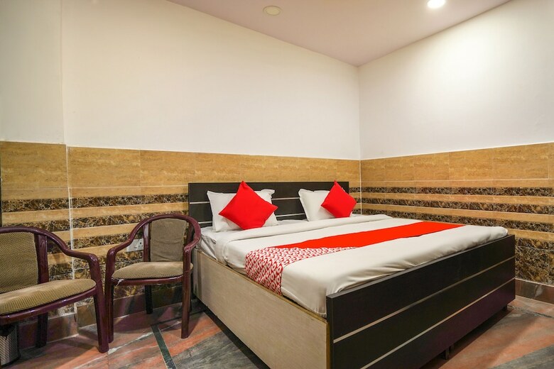 Hotel Oyo 60970 Crystal Cottage