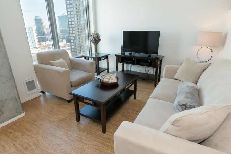 Downtown Seattle 3rd Ave Apartments
