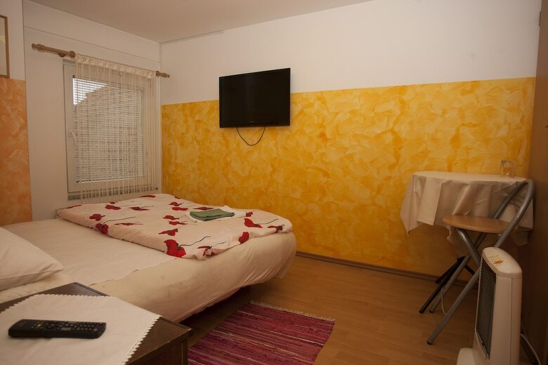 Hotel Guesthouse ?elan
