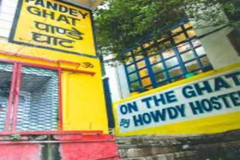 Hostal On The Ghat By Howdy Hostels