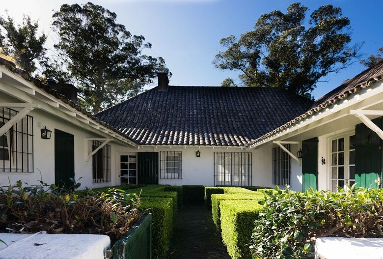 Hotel Estancia Ave Maria