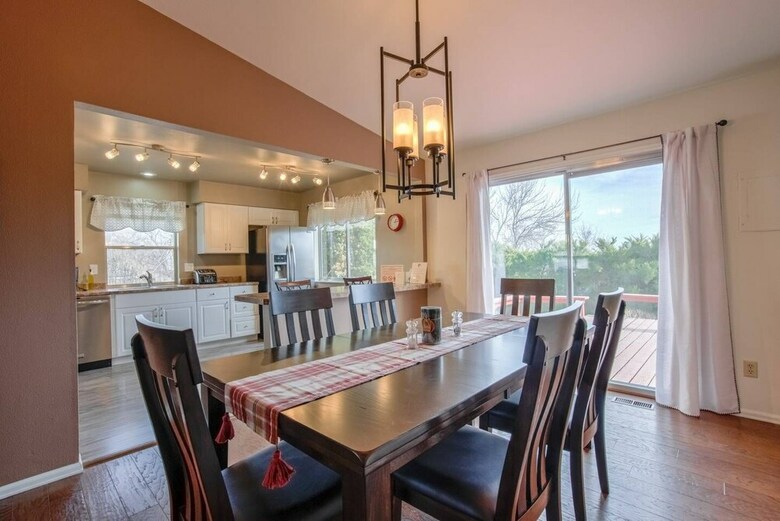 3bdrm Value And Comfortcheyenne Mountain Suburbs!