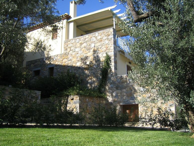 Hotel Gera's Olive Grove