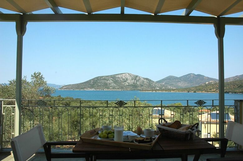 Hotel Gera's Olive Grove