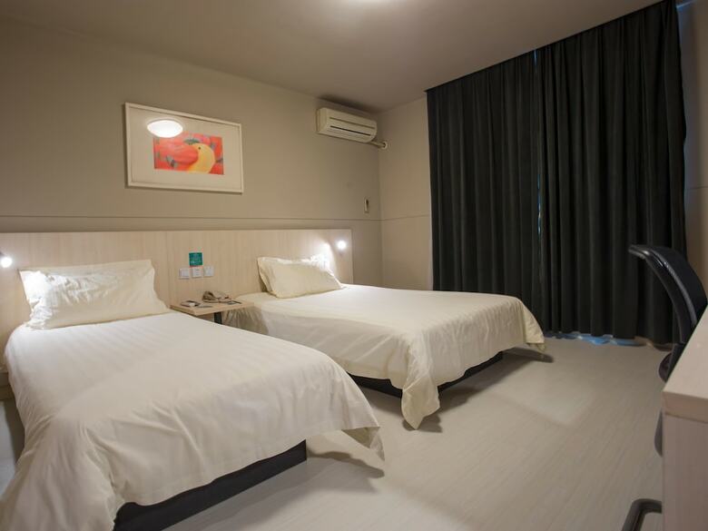 Hotel Jinjiang Inn Wuhu Fangte