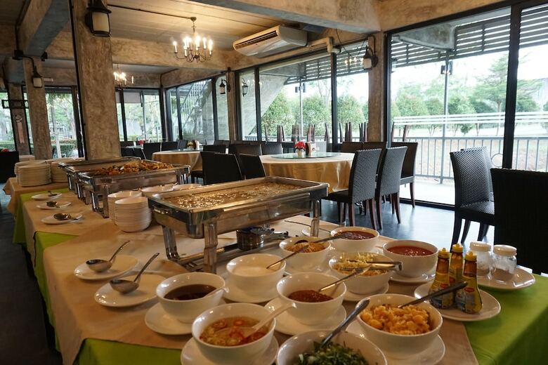 Hotel New Samedngam Resort