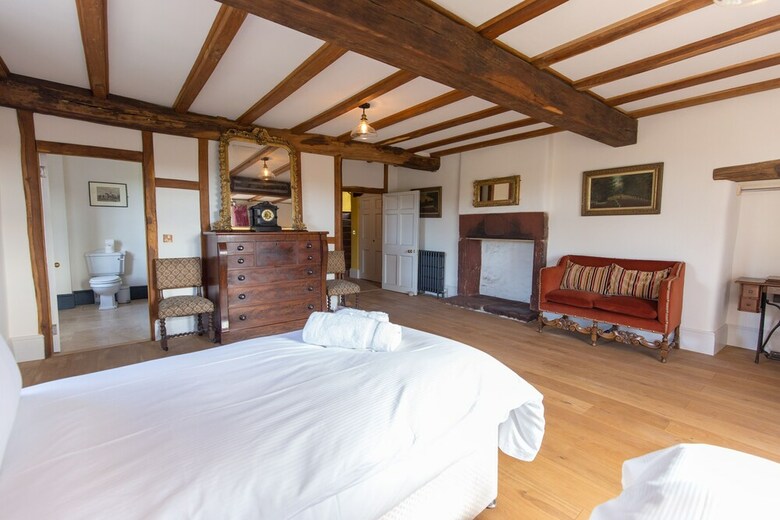 Villa Haile Hall Private Wing 4 Ensuite Bedrms