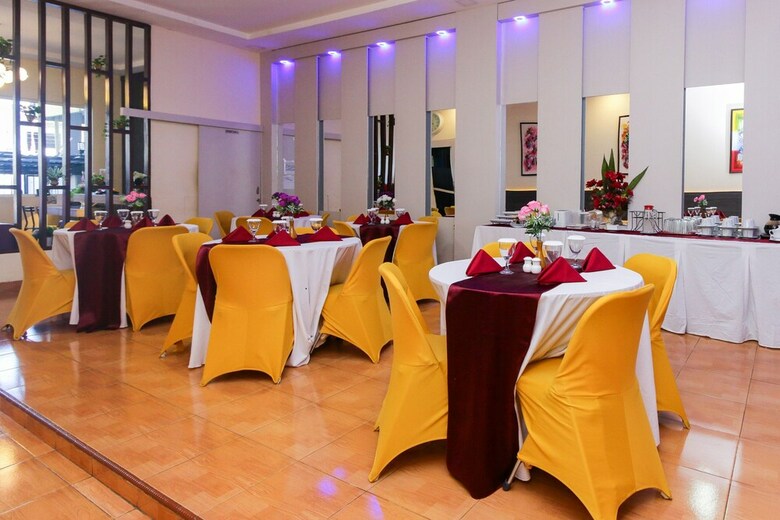 Hotel Airy Mangga 100 Palopo