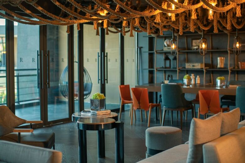 Renaissance Xiamen Hotel