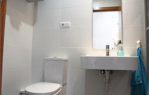 Two-bedroom Apartment In Roldan