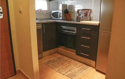 Two-bedroom Apartment In Roldan