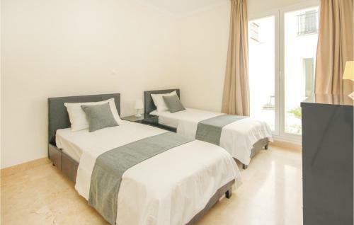 Two-bedroom Apartment In Calahonda