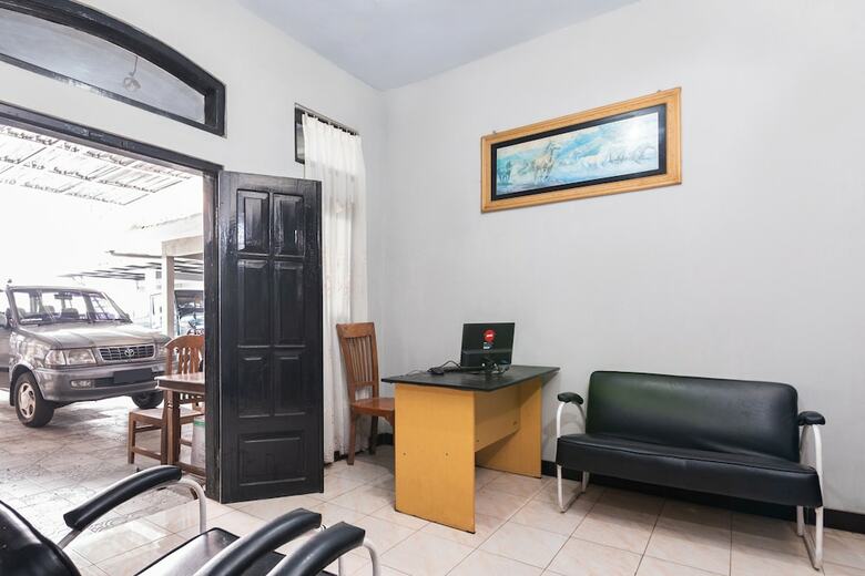 Hotel Oyo 1765 Herman Homestay