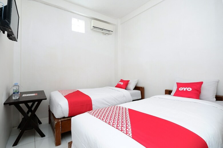 Oyo 1706 Hotel H&w Solo