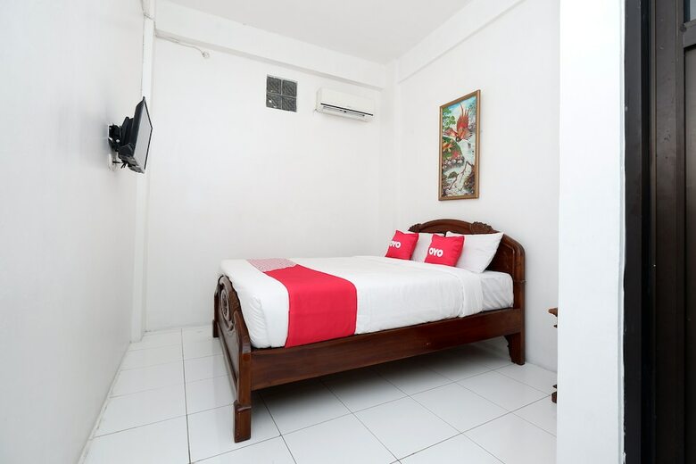 Oyo 1706 Hotel H&w Solo