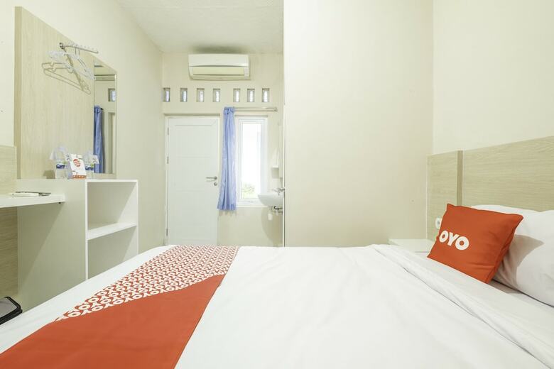 Hotel Oyo 2099 Hz Residence
