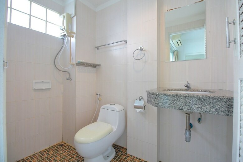 Hotel Oyo 498 Ladawan Villa